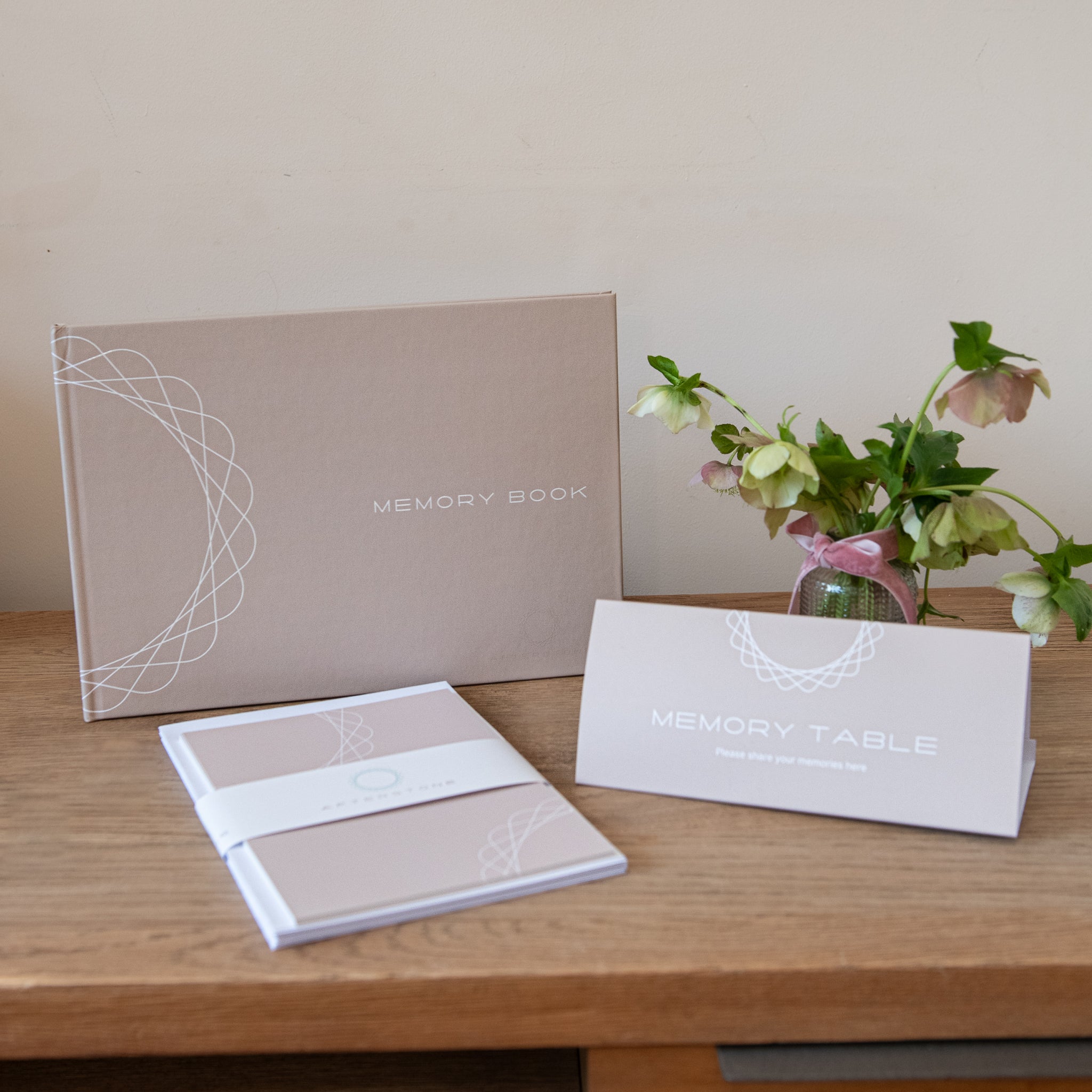 Complete stationery set - beige