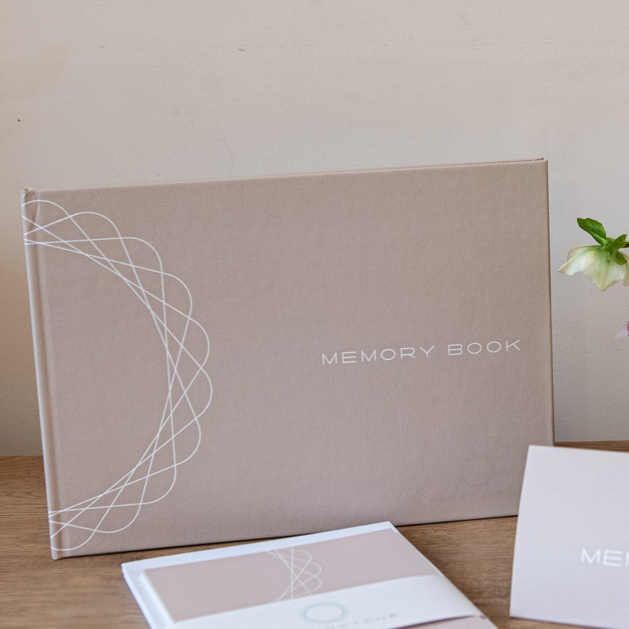 Memory book beige