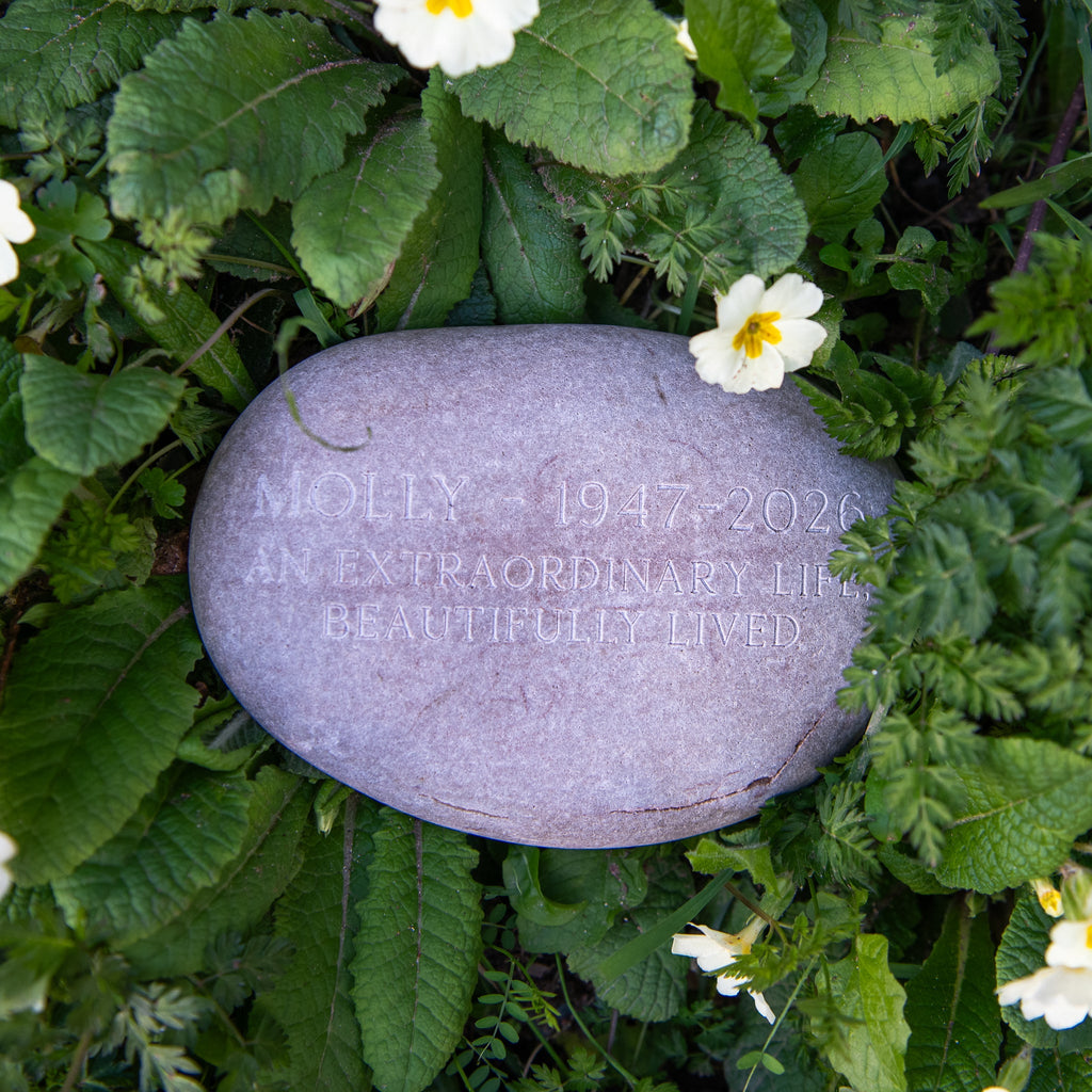 Personalised memorial stone - large